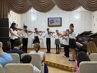 28 nömrəli Uşaq  Musiqi Məktəbində " 28 May - Müstəqillik Günü " - nə həsr olunmuş tədbir