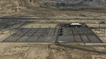 Azərbaycan Respublikasının Prezidenti İlham Əliyev “AzərEnerji” ASC-nin 220/110/10 kV-luq “Yeni Səngəçal” yarımstansiyasının açılışında iştirak edib.
