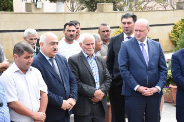 Qaradağ rayonunun Lökbatan qəsəbəsində şəhid Tərlan Rüstəmovun anım mərasimi keçirilib