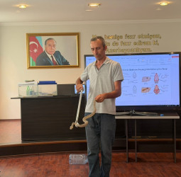 “Şəhərsalma və Memarlıq İli” çərçivəsində Qaradağ rayonunun unikal təbiəti və turizm potensialına həsr olunmuş maarifləndirici təlim keçirilib