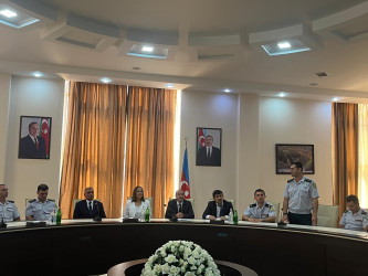 “Zəfərin zirvəsi – Suverenlik” adlı dəyirmi masa keçirilib