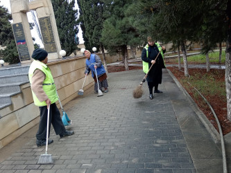Qaradağ rayonu Qızıldaş qəsəbəsində ətraf mühitin qorunması və abadlığın təmin olunması məqsədilə genişmiqyaslı təmizlik işləri aparılmışdır.