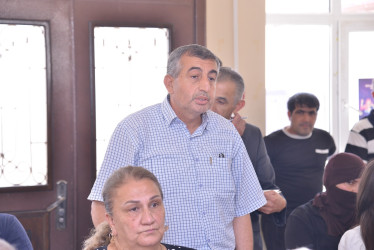 Qaradağ Rayon İcra Hakimiyyətinin başçısı Süleyman Mikayılov Çeyildağ qəsəbə sakinləri ilə növbəti səyyar görüş keçirib