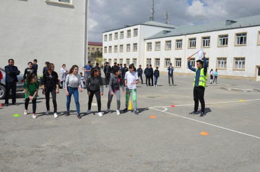 03 aprel 2017-ci il tarixdə Lökbatan qəsəbəsindəki 139 nömrəli məktəbin idman meydançasında rayon məktəblərinin şagirdləri arasında atletika idman növü üzrə rayon çempionatı keçirilmişdir