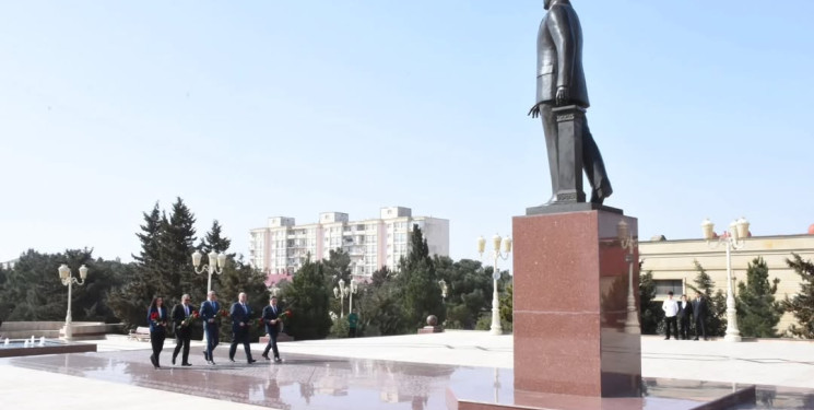 Yeni Azərbaycan Partiyası Qaradağ rayon təşkilatının yaradılmasının 33-cü ildönümü qeyd olunub