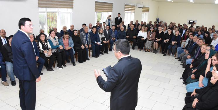 Lökbatan qəsəbəsində vətəndaşların səyyar qəbulu keçirilib.