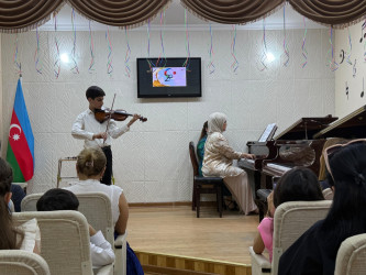 28 nömrəli Uşaq  Musiqi Məktəbində " 28 May - Müstəqillik Günü " - nə həsr olunmuş tədbir