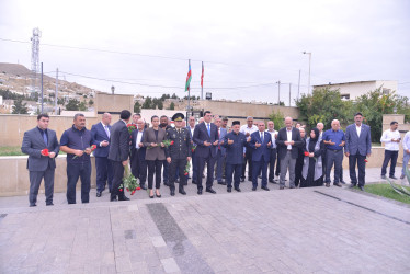 Vətən Müharibəsi şəhidləri kapitan Məmmədov Pərviz Ələddin oğlu və Məmmədov Ramal Məhəmməd oğlunun şəhidliklərinin altıncı ildönümü münasibətilə anım mərasimi təşkil olunub.