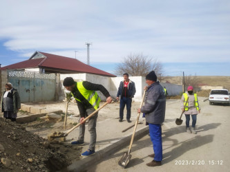 Qaradağ rayon Puta qəsəbəsində quruculuq və abadlıq işləri davam edir.