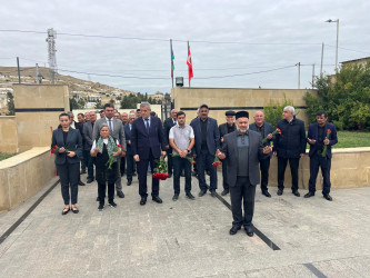 Vətən Müharibəsinin qəhrəman şəhidləri Abdullayev Rəşad Arif oğlu və İbadov Rafiq Baloğlan oğlunun beşinci ildönümü münasibətilə anım mərasimi keçirilmişdir.