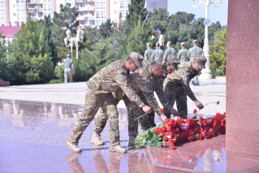 Ümummilli Lider Heydər Əliyevin anadan olmasının 102-ci  ildönümü