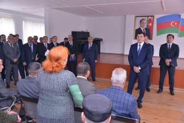 Qızıldaş qəsəbəsində vətəndaşların səyyar qəbulu keçirilib.