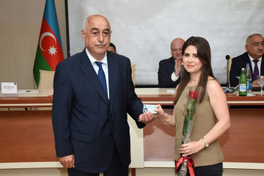 Qaradağ rayonunda “Ulu Öndər Heydər Əliyev Yolu: Müstəqilliyin, Zəfərin və Böyük Qayıdışın Təməli” mövzusunda tədbir keçirildi
