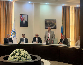 Qaradağ rayonunda “Milli Qurtuluşdan – Zəfərə” mövzusunda dəyirmi masa keçirilib