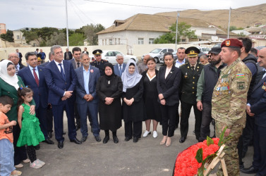 Vətən Müharibəsi Qəhrəmanı kapitan Abdullayev Rəşad Arif oğlunun adı Qardağ rayon İcra Hakimiyyəti tərəfindən əbədiləşdirildi.