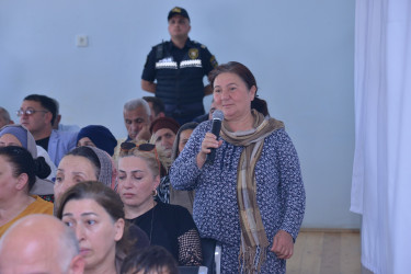Qaradağ Rayon İcra Hakimiyyətinin başçısı Süleyman Mikayılovun Qobustan qəsəbəsində səyyar qəbulu keçirilib