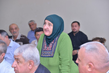 Qaradağ Rayon İcra Hakimiyyətinin başçısı Ümid qəsəbəsində səyyar qəbul keçirib