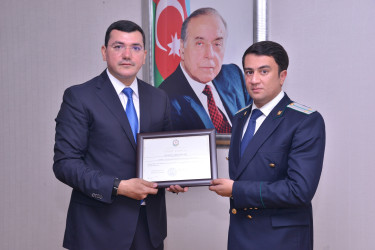 Qaradağ rayonunda 1 Oktyabr – Prokurorluq işçilərinin peşə bayramı gününə həsr olunmuş tədbir keçirilib.