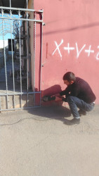 Qaradağ rayonunun Qobustan qəsəbəsində yerləşən Yusif Əliyev küçəsində piyadaların hərəkəti üçün nəzərdə tutulmuş səki ərazi zəbtindən azad edilmişdir.