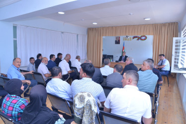 Qaradağ Rayon İcra Hakimiyyətinin başçısı Süleyman Mikayılovun növbəti səyyar qəbulu Qobustan qəsəbəsində keçirilib.