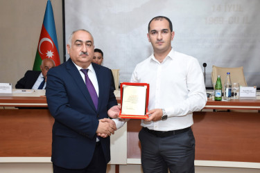 Qaradağ rayonunda “Ulu Öndər Heydər Əliyev Yolu: Müstəqilliyin, Zəfərin və Böyük Qayıdışın Təməli” mövzusunda tədbir keçirildi