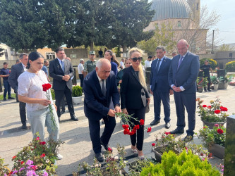 Vətən Müharibəsi şəhidi Əliyev Rövşən İbrahim oğlu və 1-ci Qarabağ müharibəsi zamanı itkin düşmüş Əsədov Vüqar Habil oğlunun anım mərasimi keçirilib