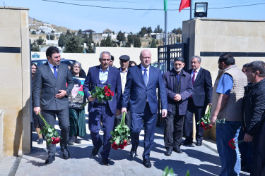 Şəhid Hüseynov Rafiq Hüseyn oğlunun Qaradağ rayonu, Lökbatan qəsəbəsində 40 mərasimi keçirilmişdir.