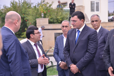 Vətən Müharibəsi şəhidləri kapitan Məmmədov Pərviz Ələddin oğlu və Məmmədov Ramal Məhəmməd oğlunun şəhidliklərinin altıncı ildönümü münasibətilə anım mərasimi təşkil olunub.