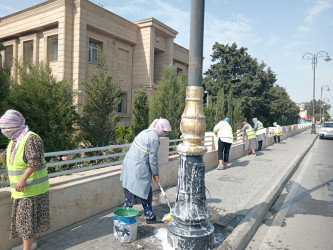 "Şəhərsalma və Memarlıq ili" çərçivəsində Qaradağ rayonu Lökbatan qəsəbəsi ərazisində genişmiqyaslı təmizlik işləri aparılmışdır.