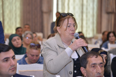 Qaradağ Rayon İcra Hakimiyyətinin başçısı Süleyman Mikayılovun Sahil qəsəbəsində səyyar qəbulu keçirilmişdir